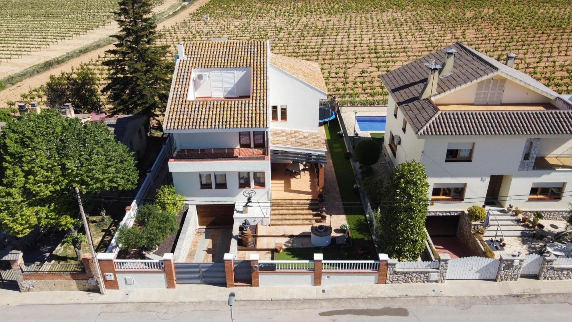 Sant Cugat de SesgarriguesCal Llop别墅 外观 照片